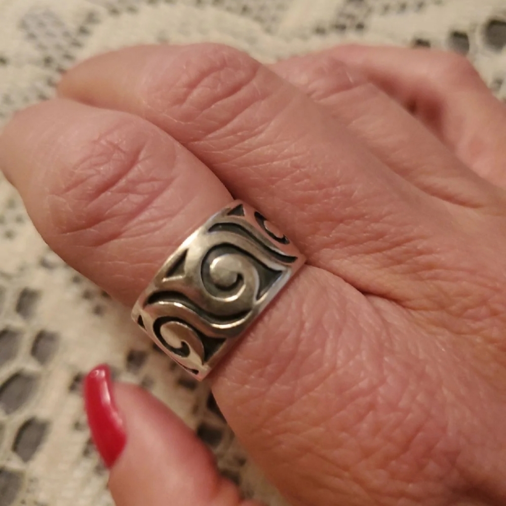 Sterling Silver Tribal Wave Band Ring